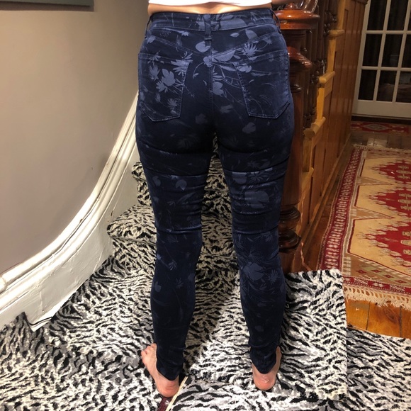 J Brand 27 Maria Night Out Blue Velvet Jeans - Picture 3 of 3
